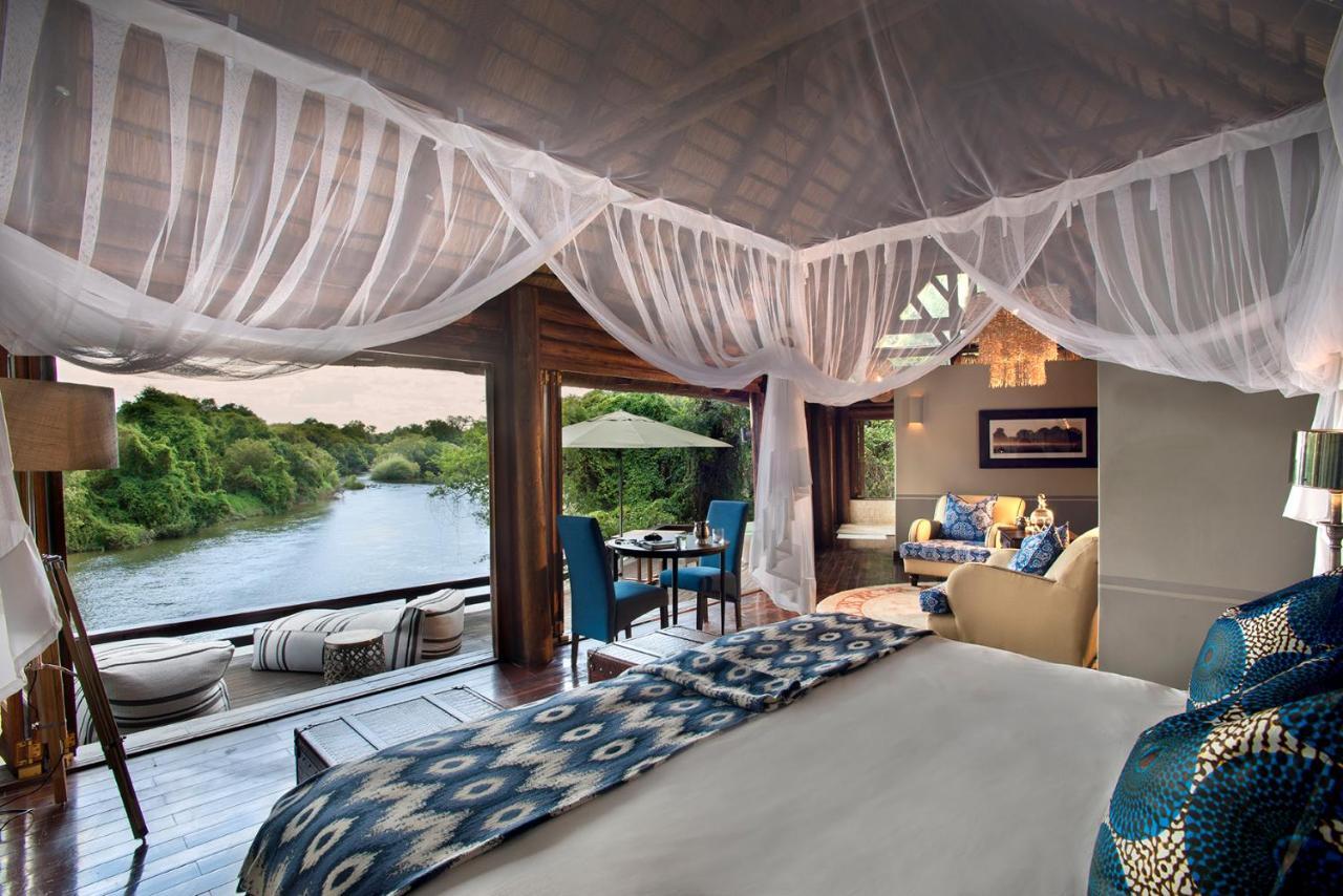 ליבינגסטון Royal Chundu Island Lodge מראה חיצוני תמונה